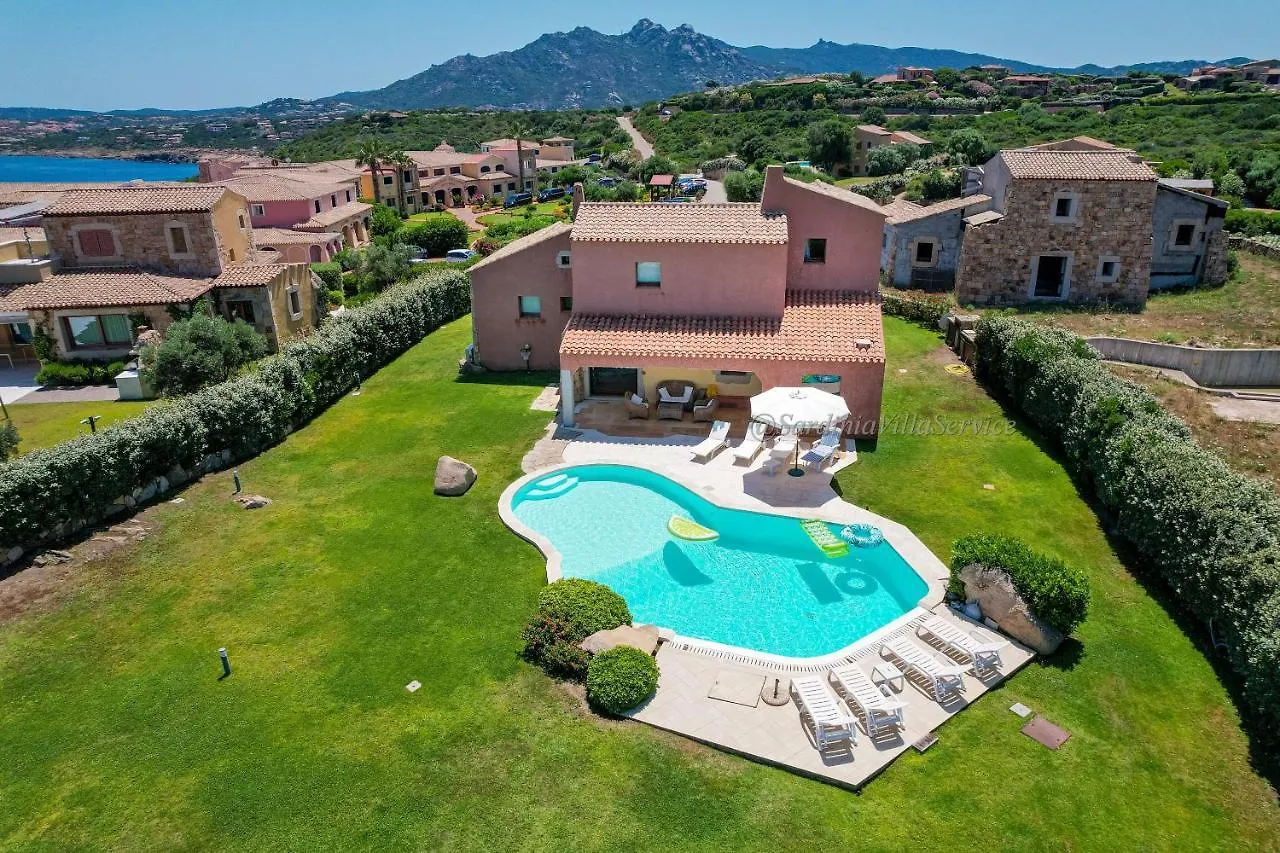 Villa Del Faro - Porto Cervo 0*,